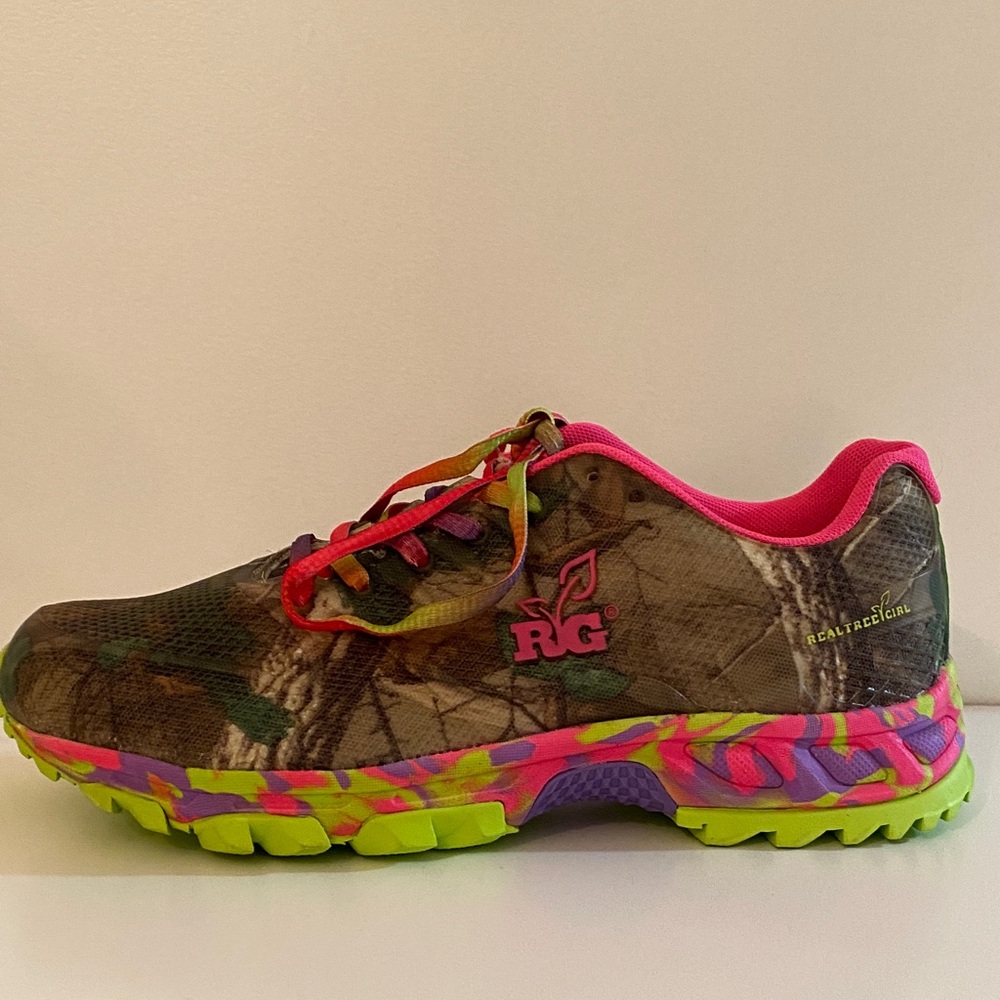 NWOT Realtree Mamba